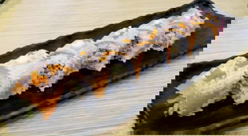 Mk11 Salmon Mayo Maki