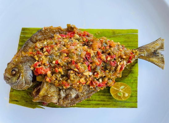 Bawal Goreng Berlado