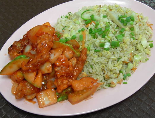 Nasi Goreng Sweet & Sour Ayam
