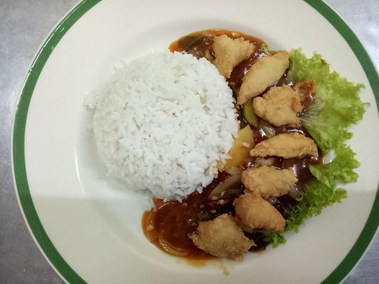 酸辣鸡饭 Spicy Chicken Rice 