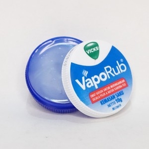 T12559 Vicks Vaporub 10g 1s
