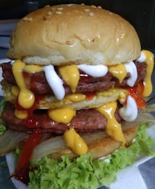 Triplet Burger 