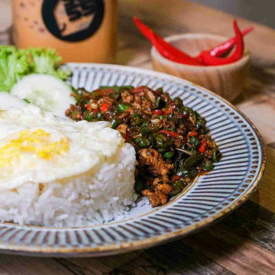 Nasi Pad Krapow + Telur Mata