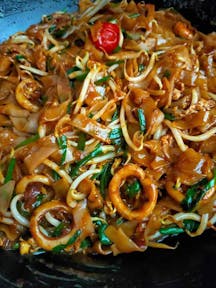 Kuey Teow Sotong