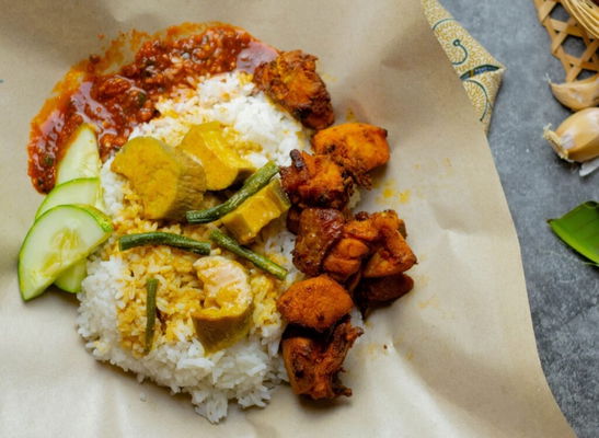 Nasi Kak Wok Royale