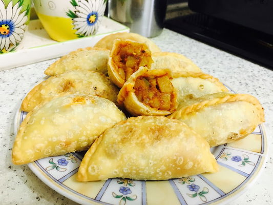 Karipap Ubi Panas 10pcs