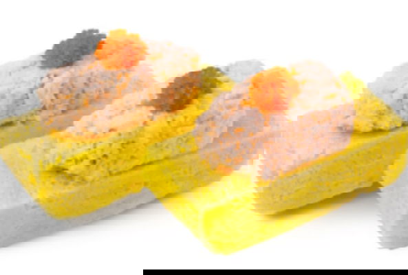 C09 Eggboat Salmon Mayo 
